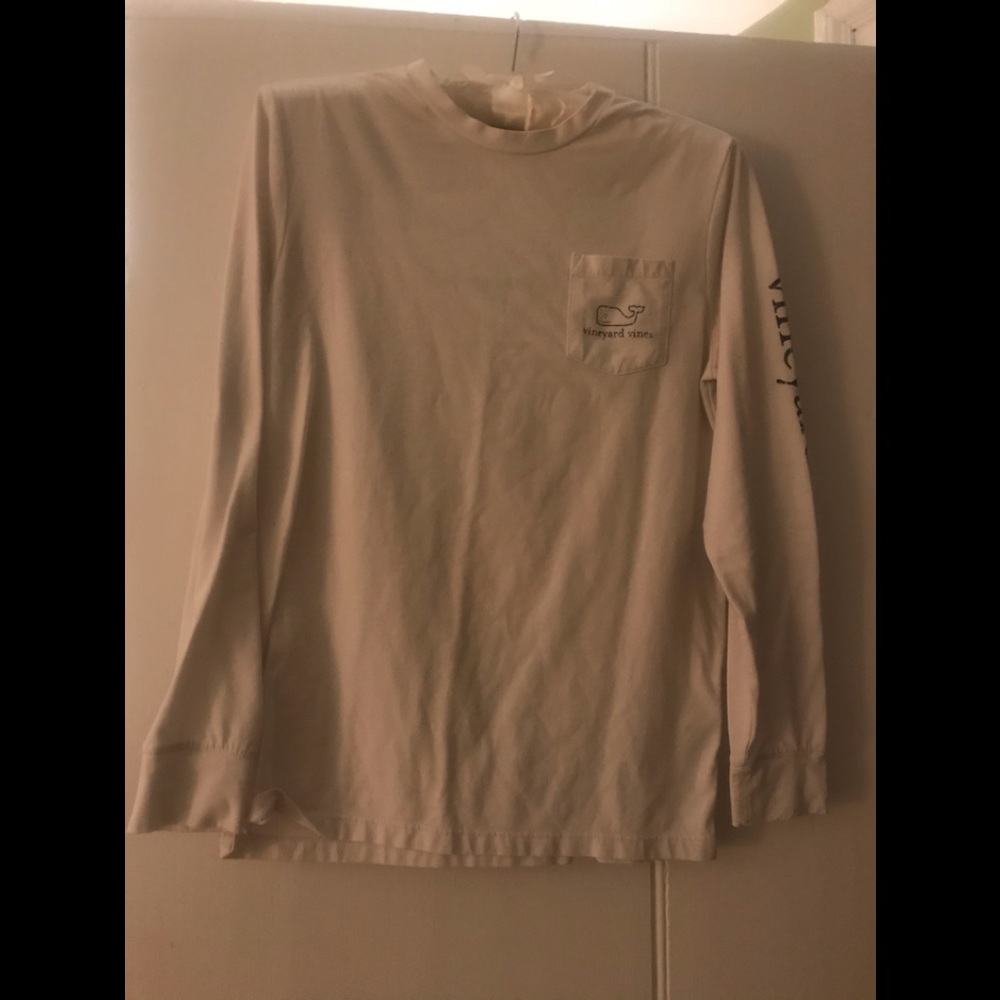 Boys long sleeve Vineyard vines  T shirt